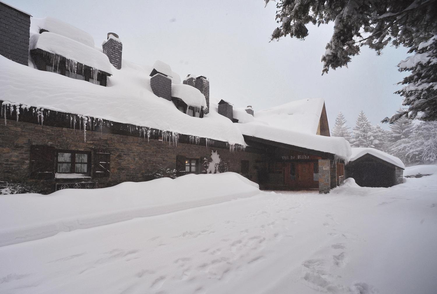 Hotel Val De Ruda Baqueira Beret Extérieur photo